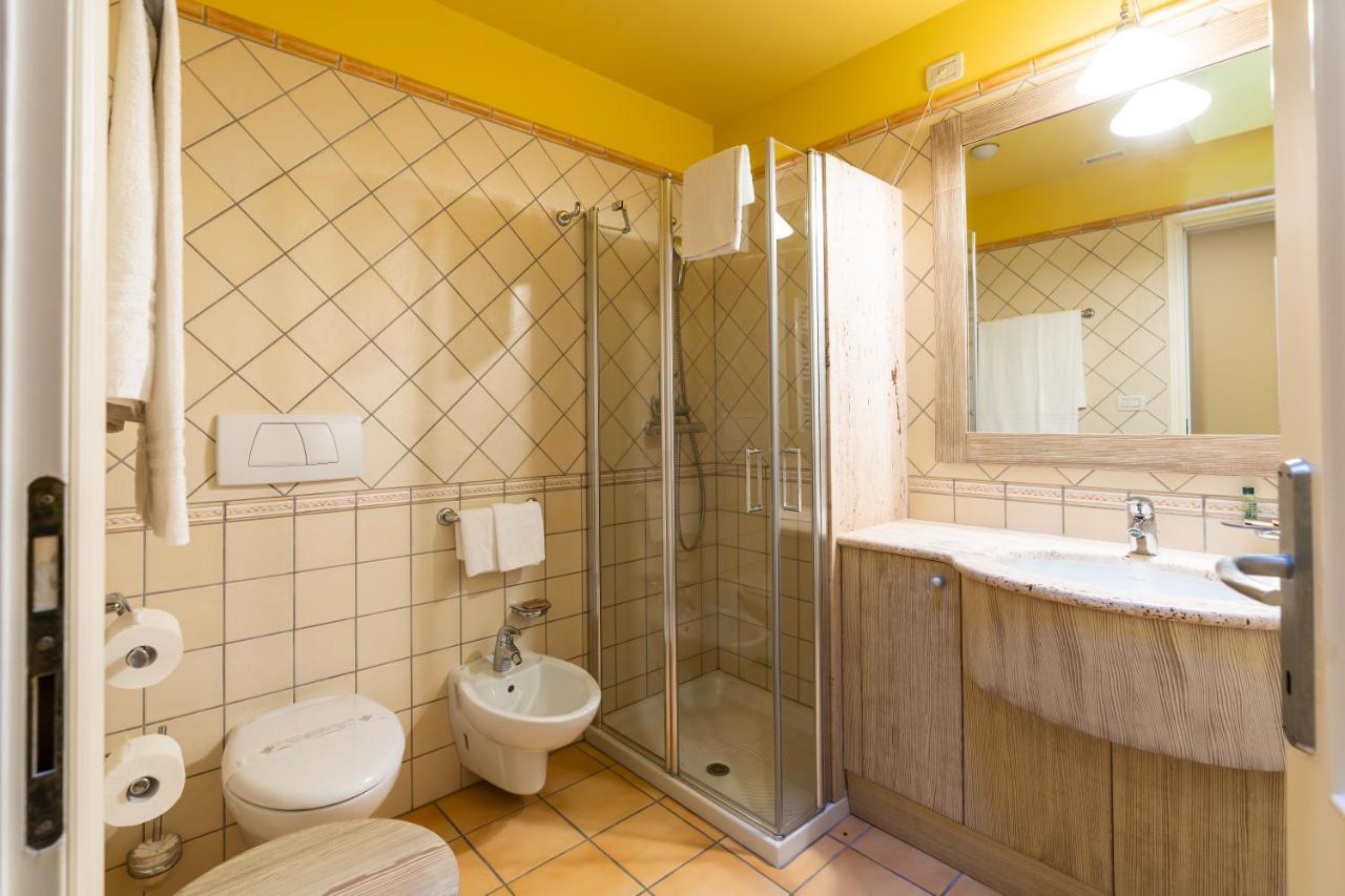 Accademia Vine Lodge Каприва-дель-Фриули Экстерьер фото